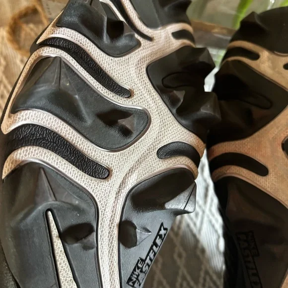 Nike Alpha Menace 2 Shark Football Cleats Size 11W  BV0146-001. Black/White - Picture 6 of 10